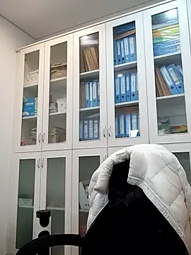 ialnuyoa_h's cam snapshot