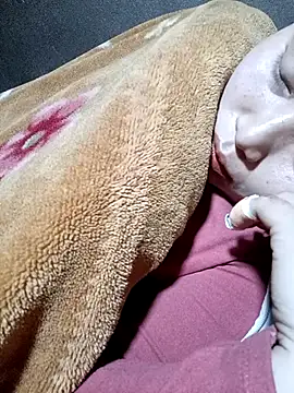 yoyo-mi live sex cam