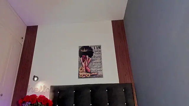 Reina_Love2's cam snapshot