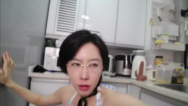 Suotomeai live sex cam