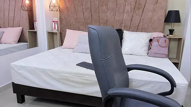 HelenTovar's cam snapshot