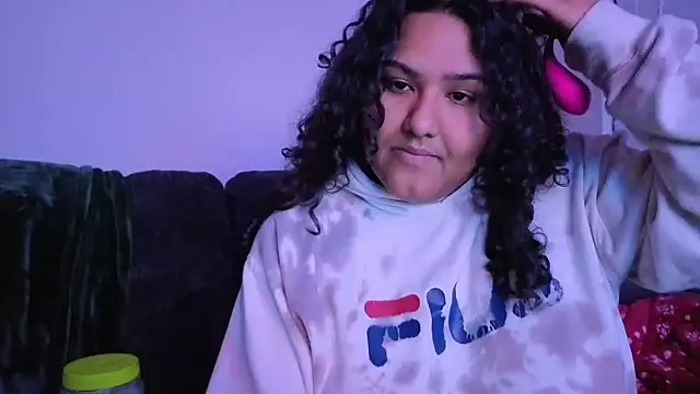 Angeliccreamyrican's cam snapshot