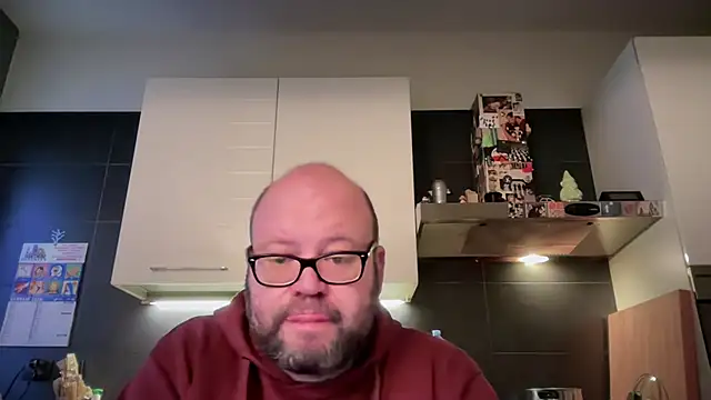 theitalianbear live sex cam