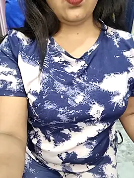 Curvy_Nayara live sex cam