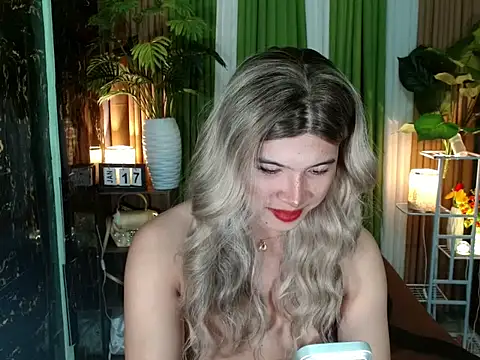 Queen_kendalx19 live sex cam