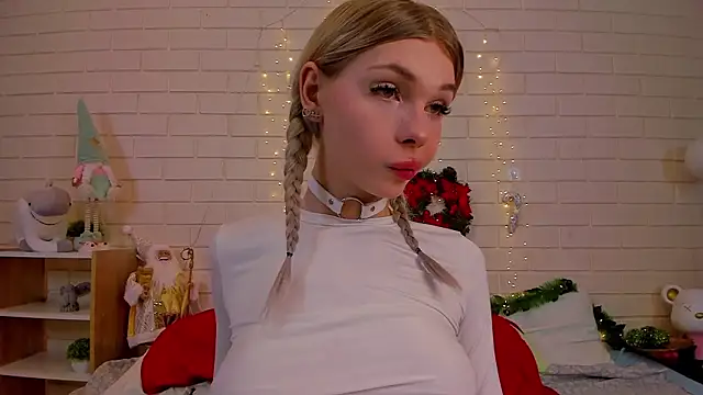 Blondy_Fina live sex cam