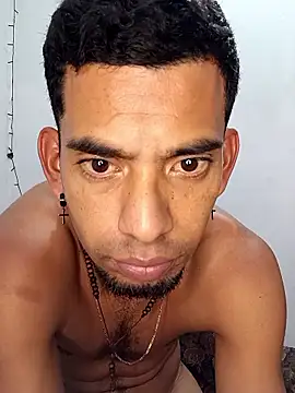 Negritohot2828's cam snapshot