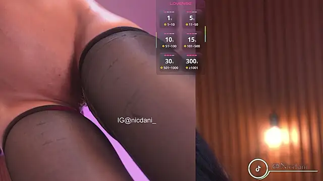 nicdani_1 live sex cam