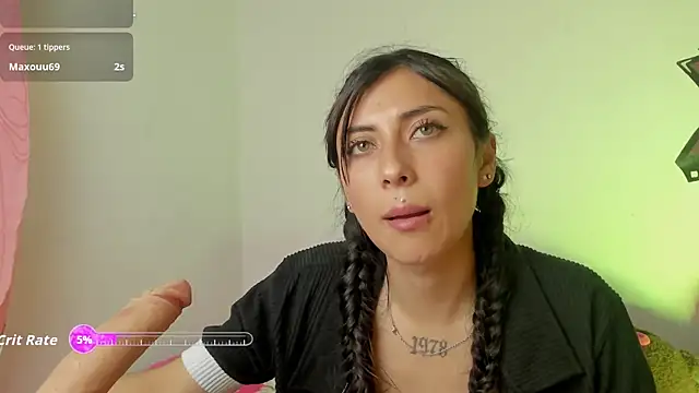 Alanaloiiss_ live sex cam