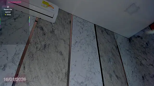 Bonnie_Luxury live sex cam