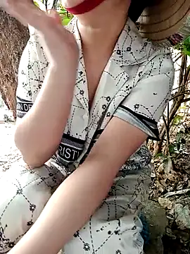 EnzxMoon02's cam snapshot