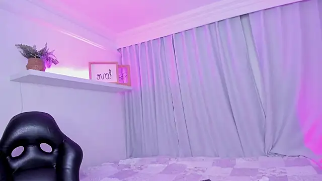 emmyheart7 live sex cam