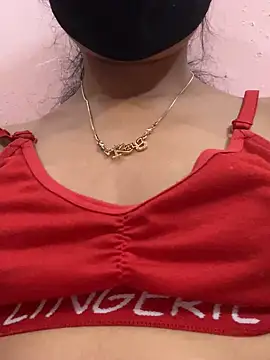 paribaby09 live sex cam