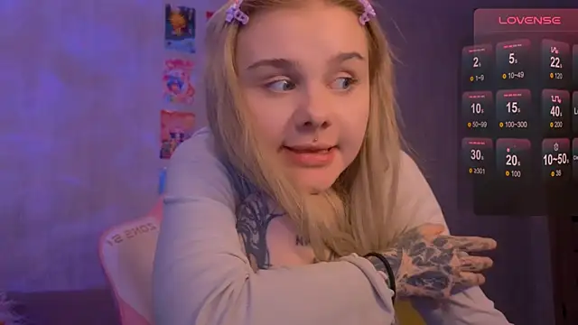 Britney_Lynch's cam snapshot