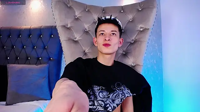 MaikCarver live sex cam