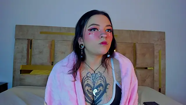 Kitty_ravee's cam snapshot