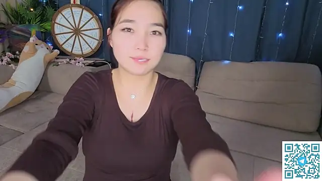 ColettaMejias live sex cam