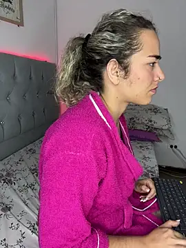 Srta-Melina live sex cam