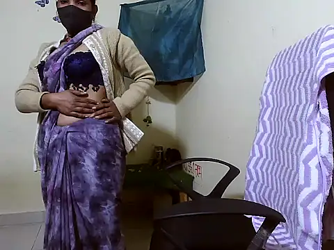 Shivani-Gupta's cam snapshot