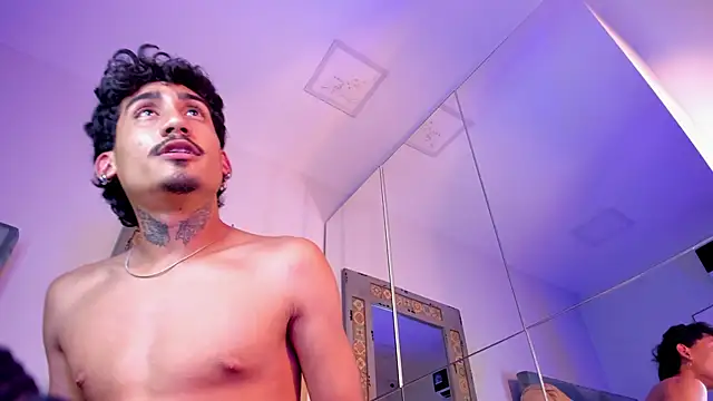 Mr_Strike live sex cam