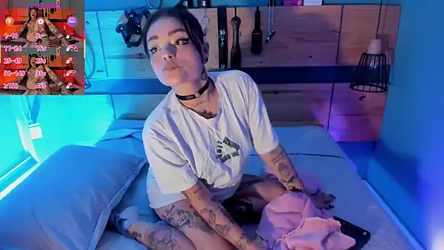 ChloeAllennn live sex cam