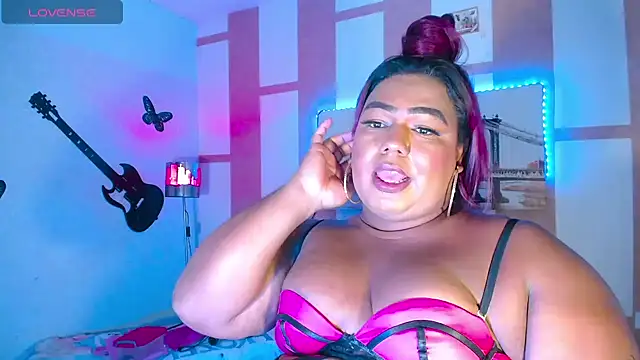 OpraxBellinda live sex cam