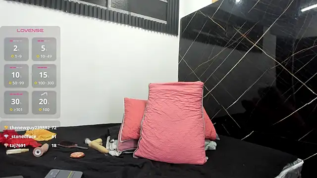 Analiasmith89 live sex cam