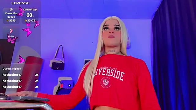 Gabyqueen70 live sex cam