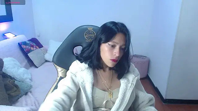 Kittie_nala_'s cam snapshot