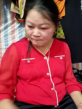 yoowwmr's cam snapshot