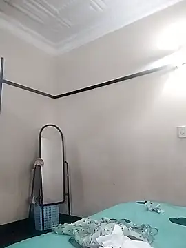 CaramelBoootie's cam snapshot