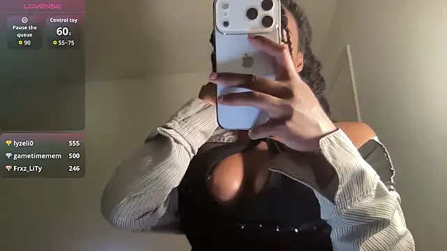 maskedgirl5005's cam snapshot