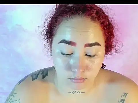 Ayla-marttinez's cam snapshot