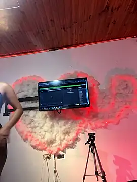 ivy-777's cam snapshot