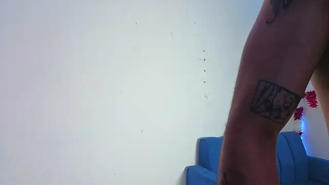 Demitryo live sex cam