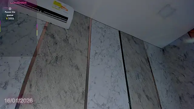 Bonnie_Luxury live sex cam