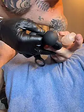 BearChubby300 live sex cam