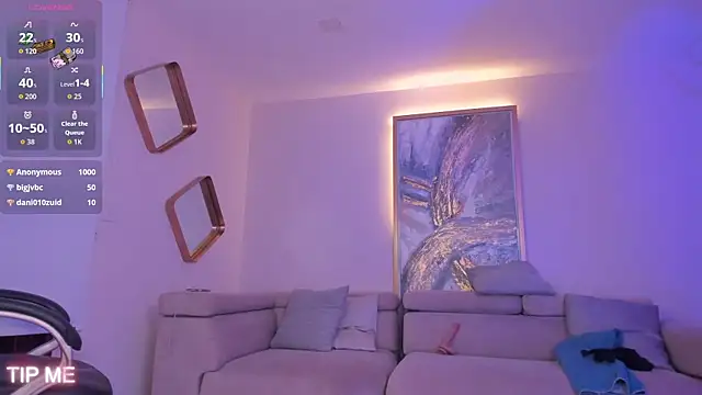 SophieBarnett live sex cam