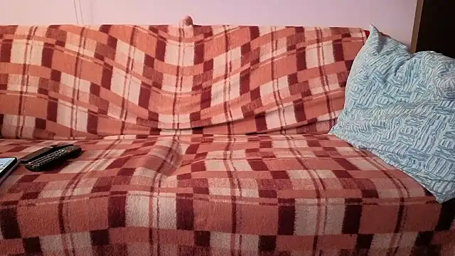 loverboyxxx69's cam snapshot