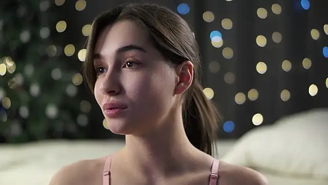 LettySlovacek live sex cam