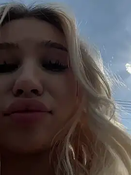 Kiss_Aurora_ live sex cam