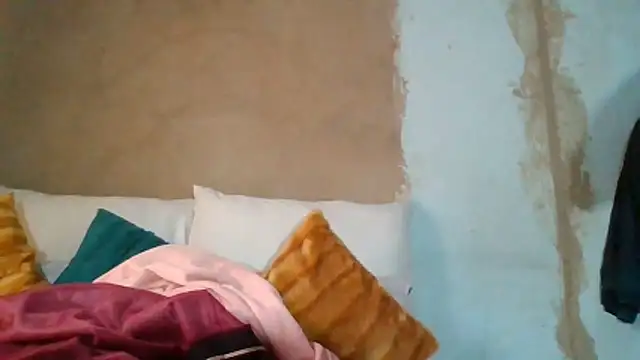 Nicky52 live sex cam