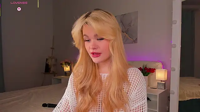 ShyEmma_'s cam snapshot