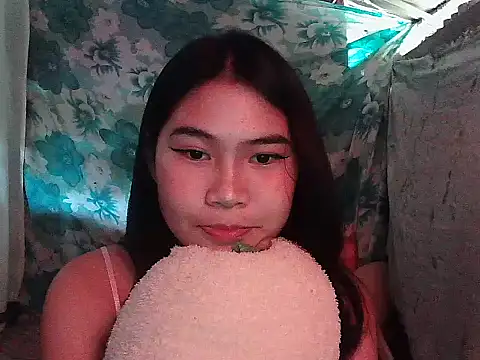 Allysonxx05's cam snapshot