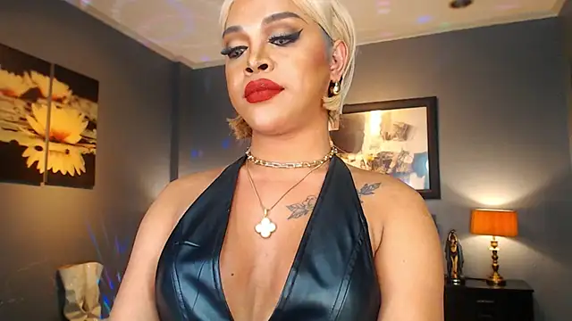 MarryQueen22 live sex cam