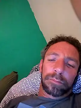 Treemandude's cam snapshot