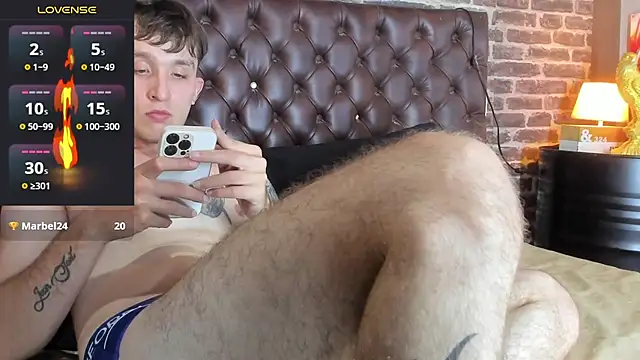 Dylanwhite23_'s cam snapshot