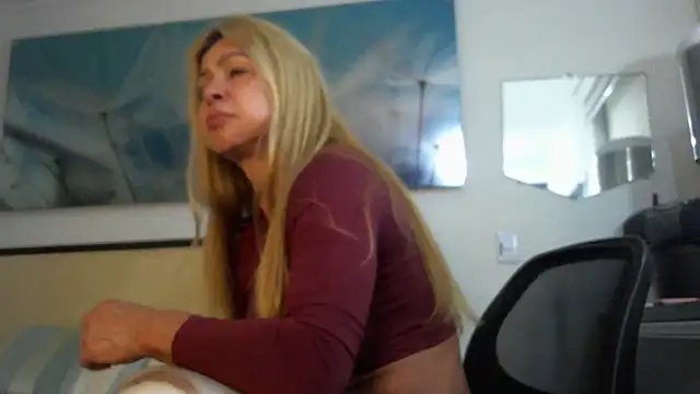 Mirianzapata_1's cam snapshot