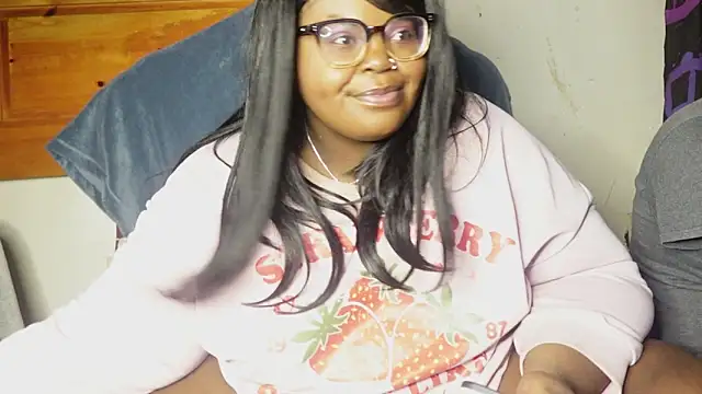 nylafromnextdoor live sex cam