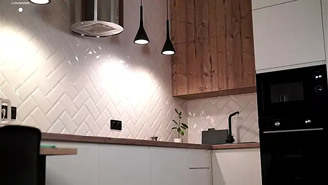 KnittedGoo live sex cam